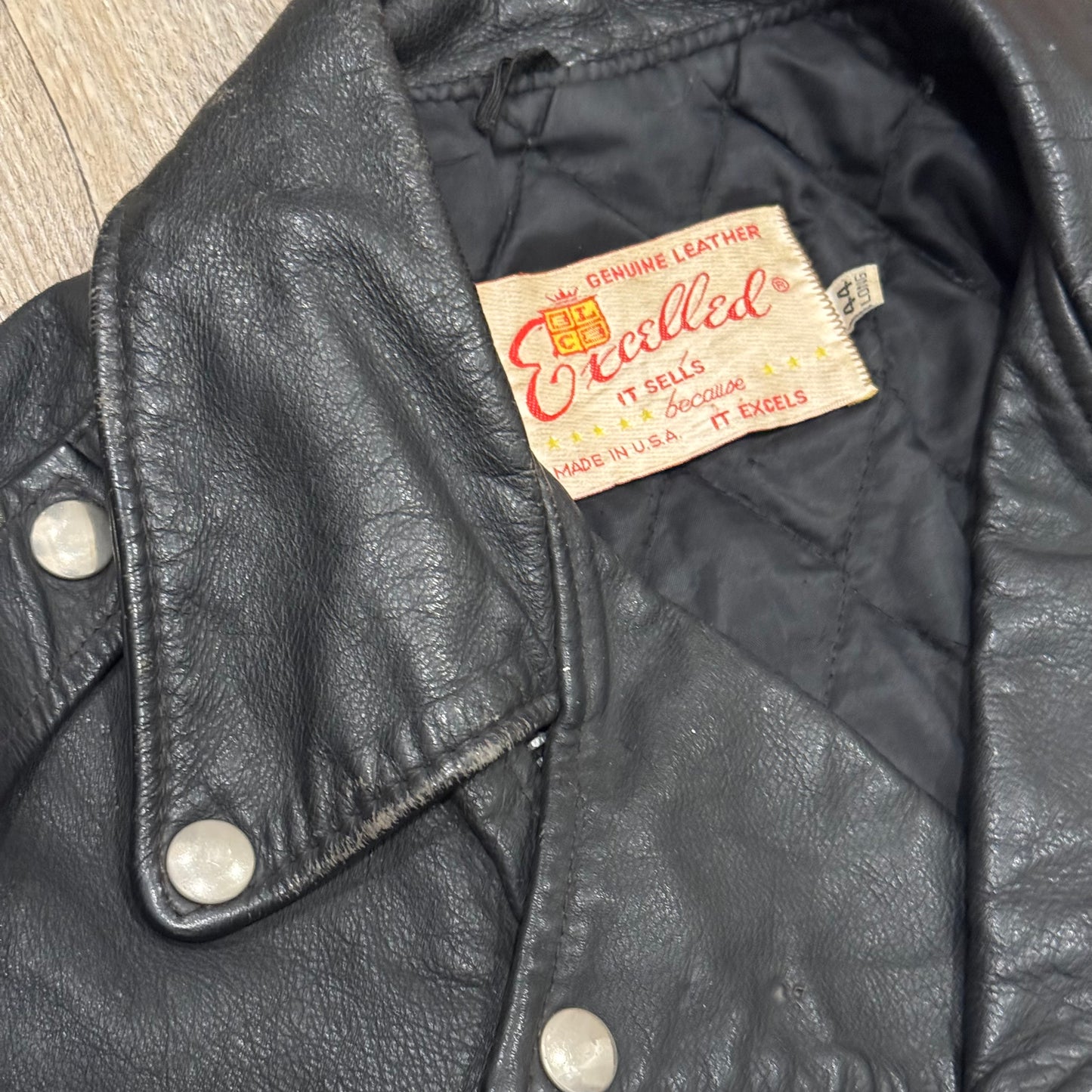 1/1 70s EXCELLED LEATHER JACKET - LARGE