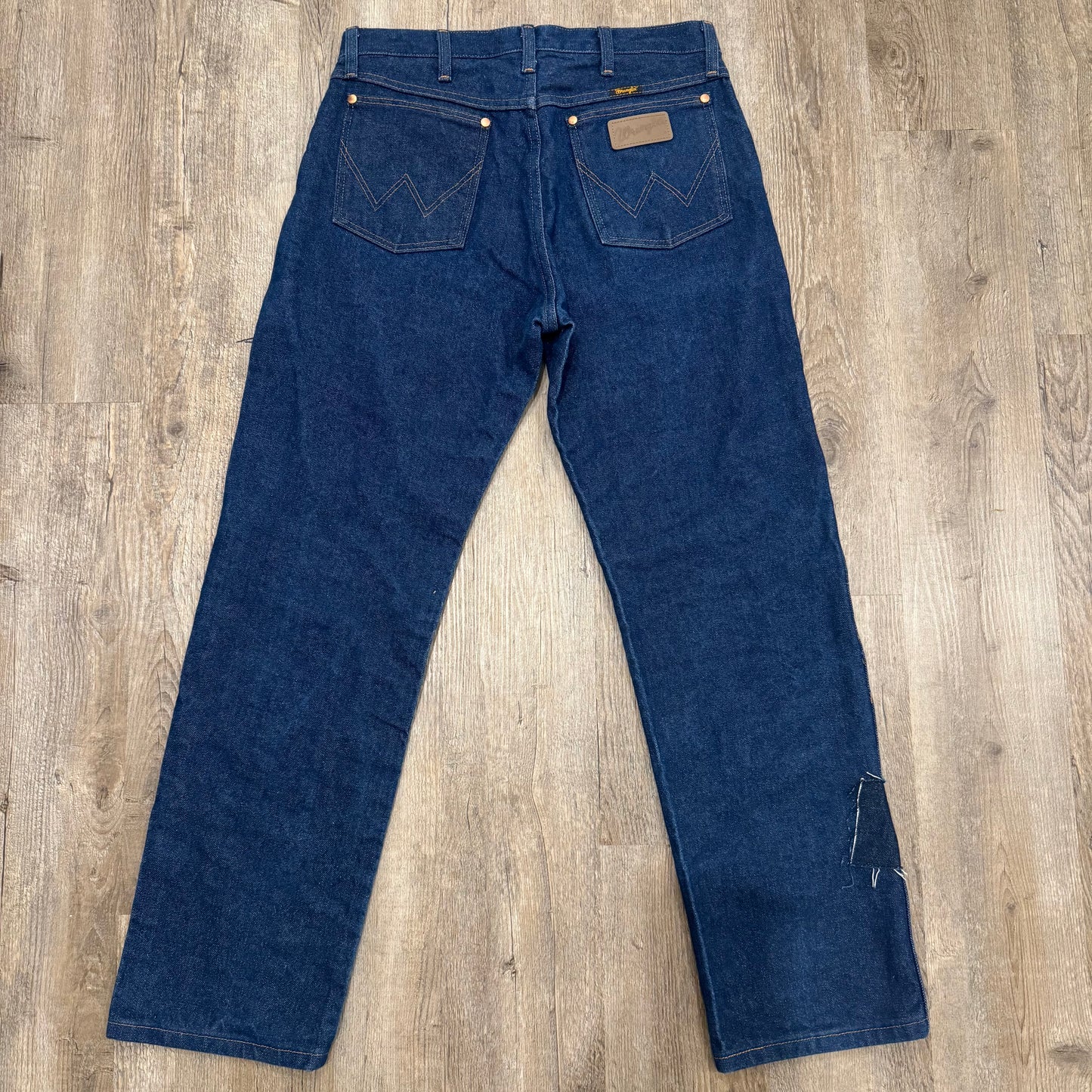 1/1 COWBOYCUT WRANGLER 13MWZ 32x30