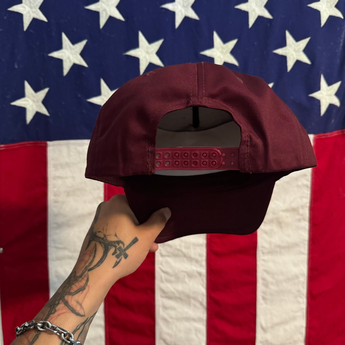 01 HTB VARSITY TRUCKER HAT - BURGUNDY