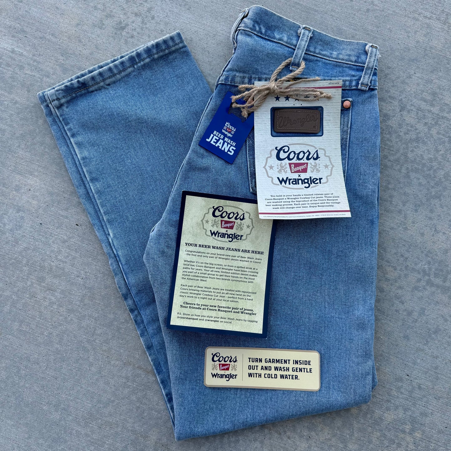 1/1 COORS BANQUET x WRANGLER BEER WASH JEANS 33x32 RARE