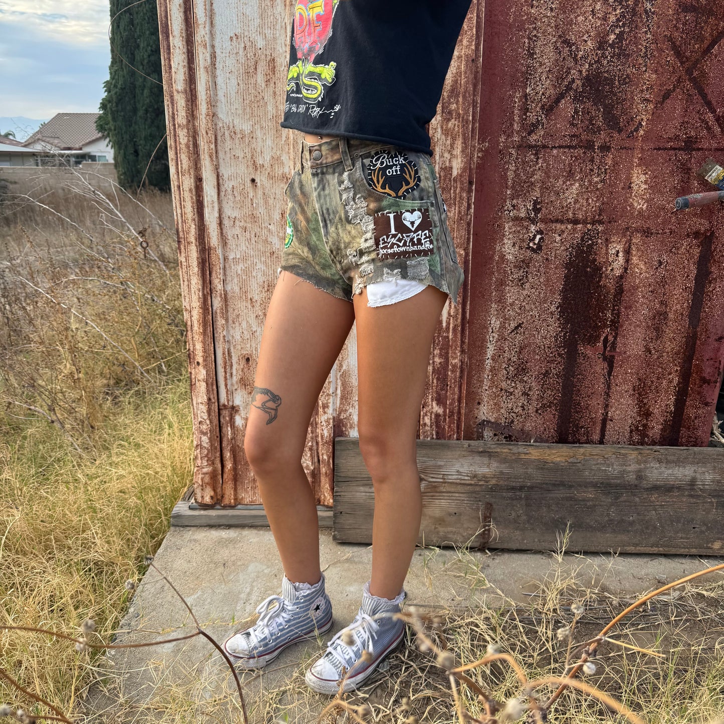 1/1 GIRL RTCAMO SHORTS