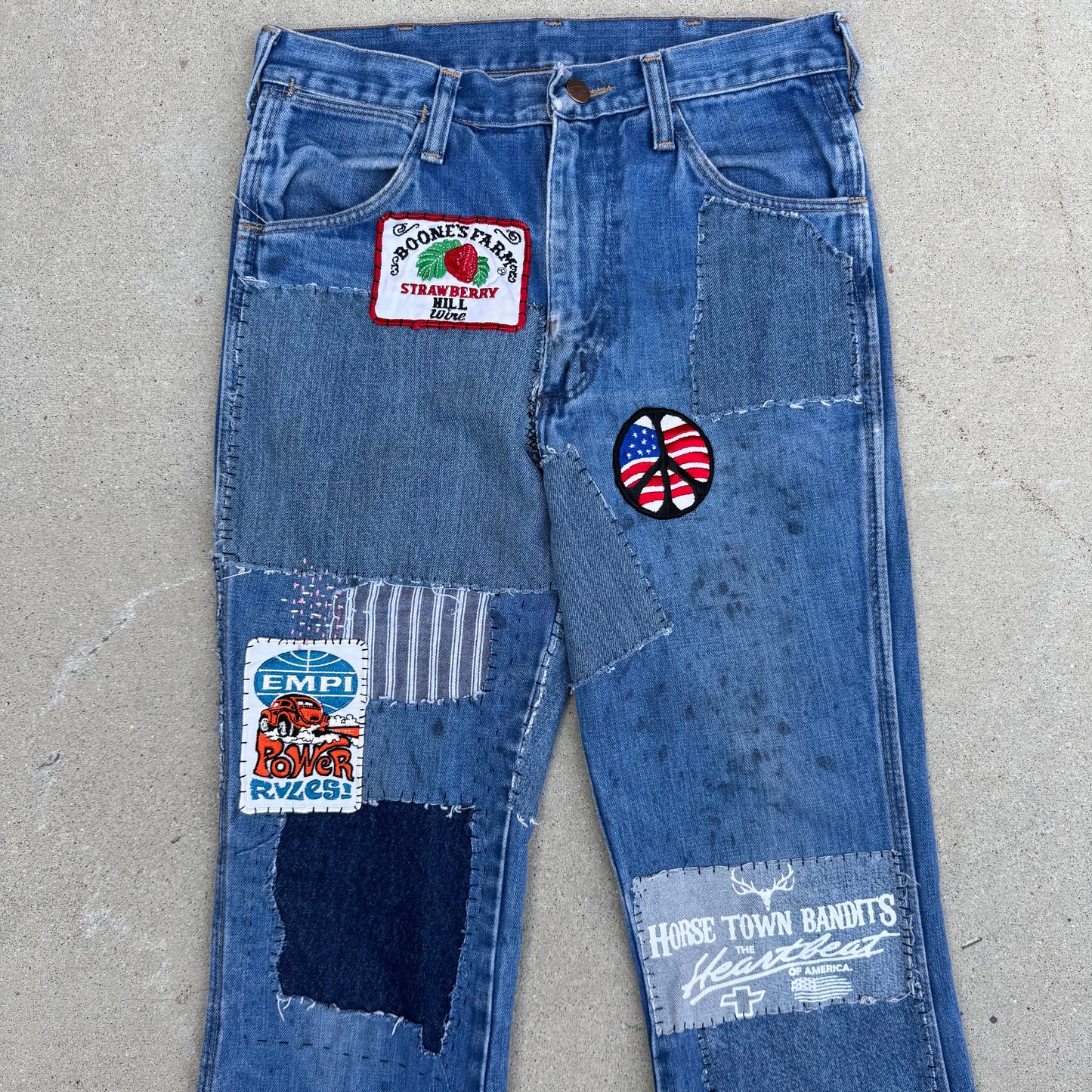 1970s GIRL WRANGLER BELL BOTTOMS 28x32