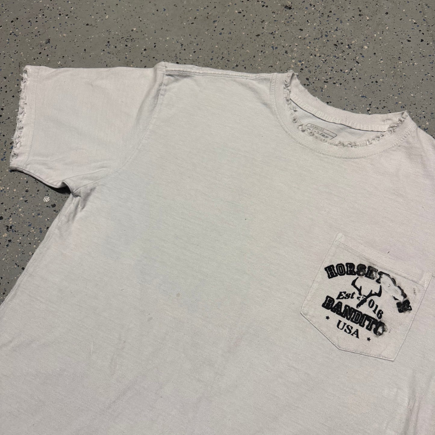 01 VARSITY HTB POCKET T-SHIRT - LARGE