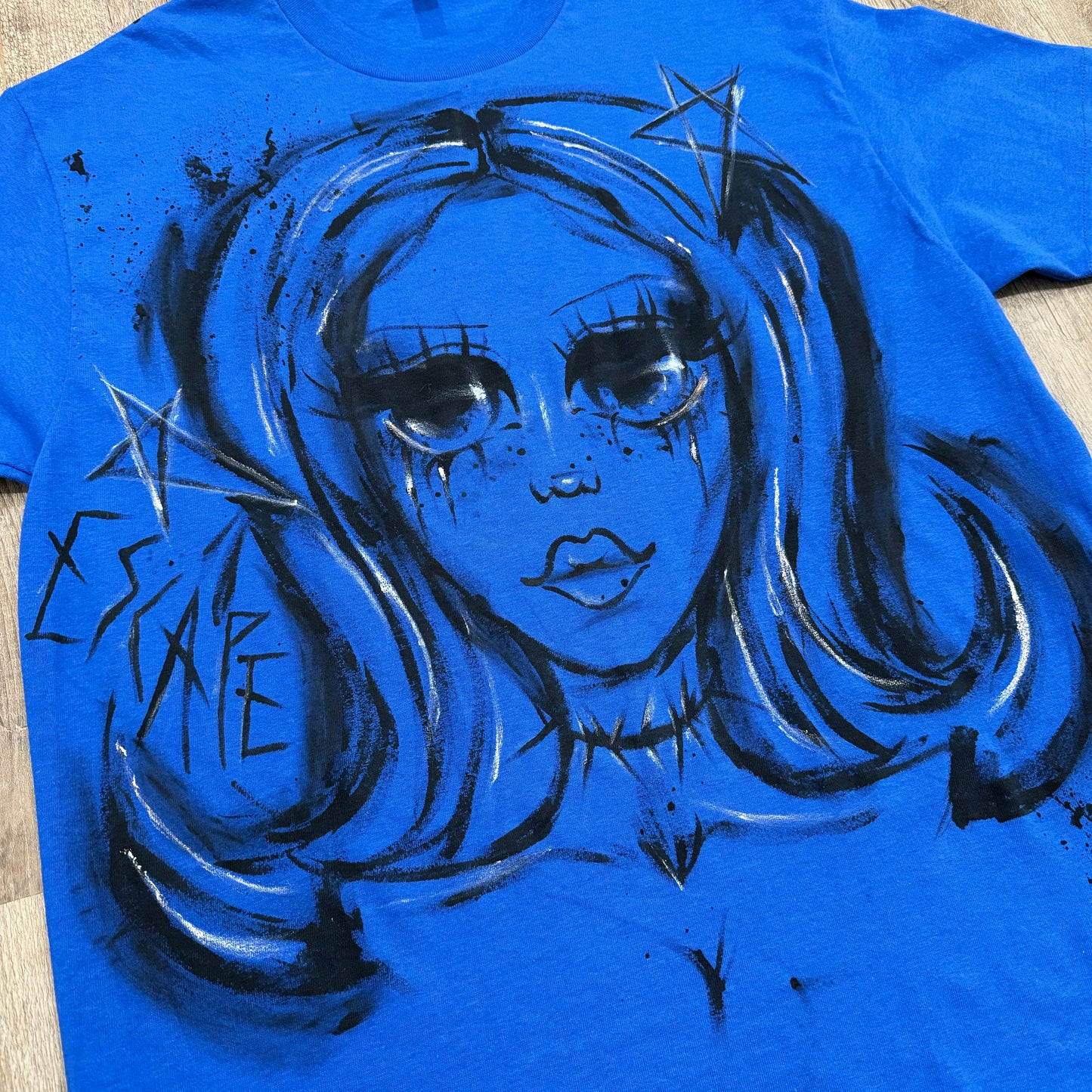 1/1 CALLMELOVELYPLEASE HAND PAINTED T-SHIRT - LARGE